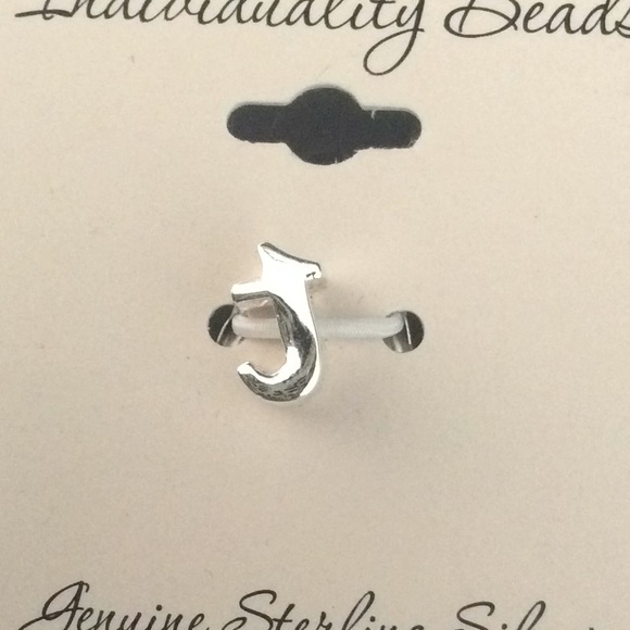 “J” charm - Picture 2 of 3